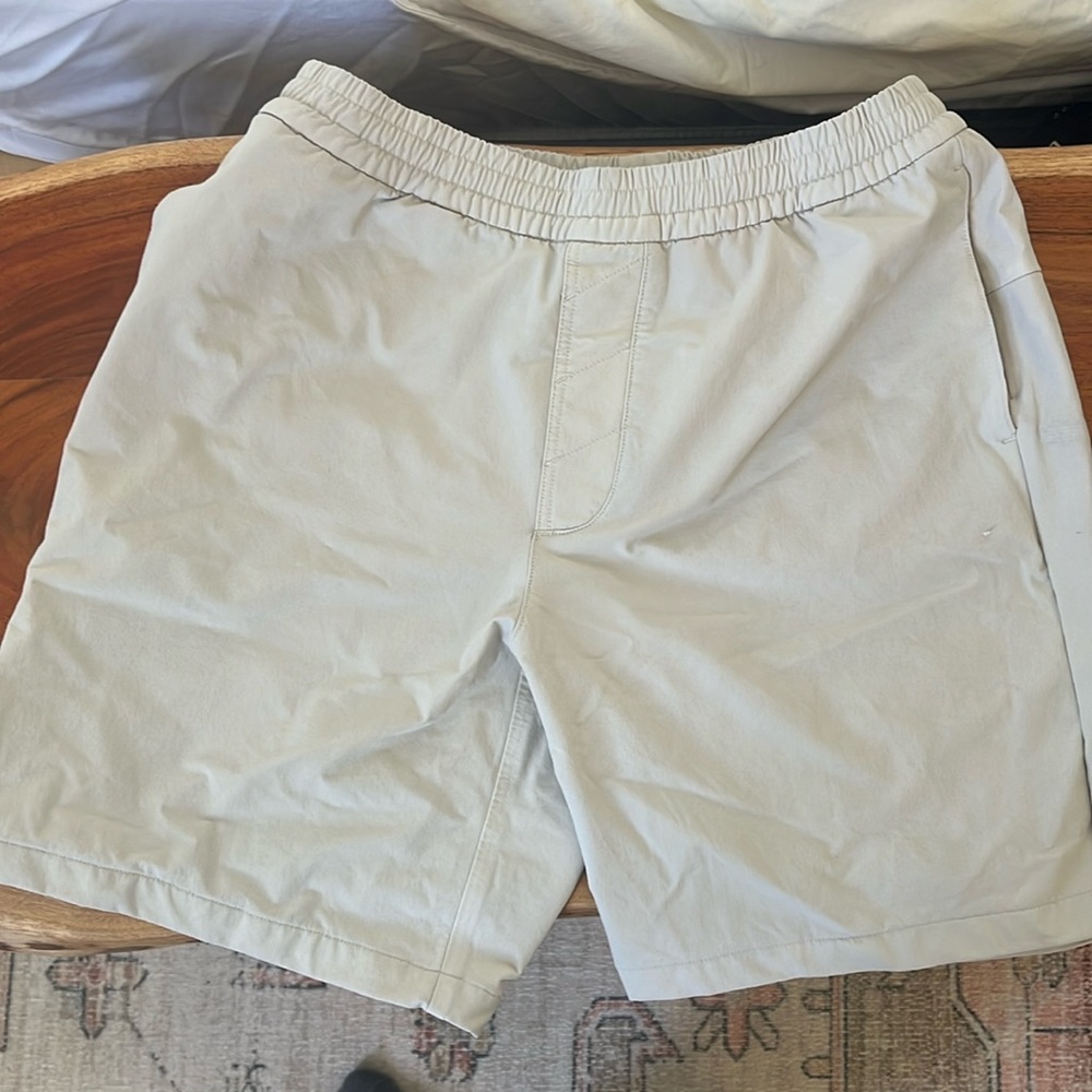 Outdoor Voices 7" Shorts